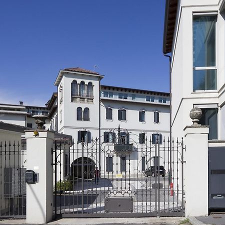 Casa Folli Apartment Milano Exterior foto